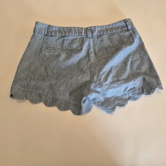 J.Crew Chambray Scallop Hem Shorts Women's 4 Blue Linen Blend Pockets Summer - Picture 2 of 5